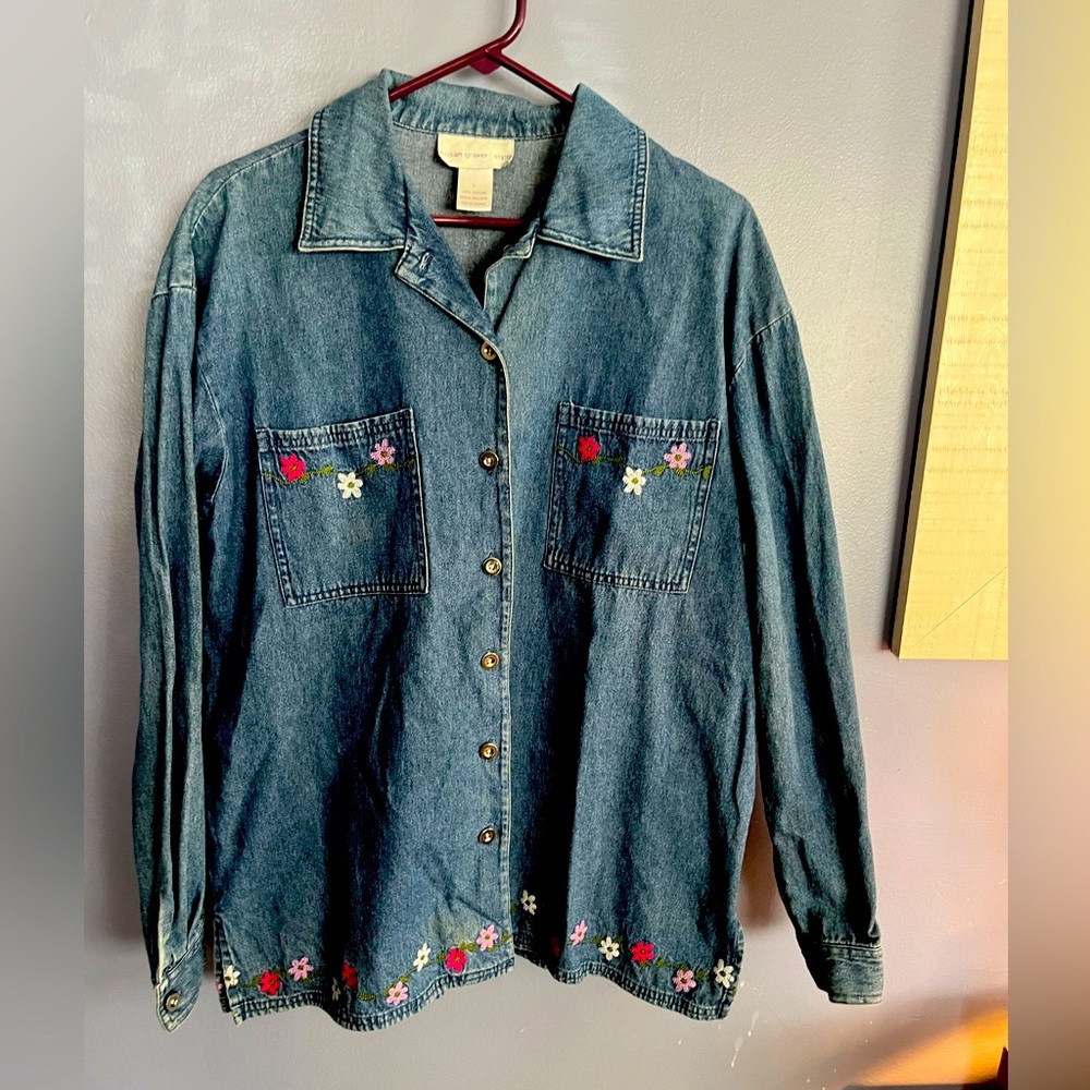 Large Susan Graver Style Shacket Denim Button Down Embroidered Preowned
